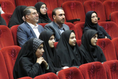 سیزدهمین دوره مناظرات دانشجویان گلستان
