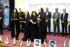 سیزدهمین دوره مناظرات دانشجویان گلستان